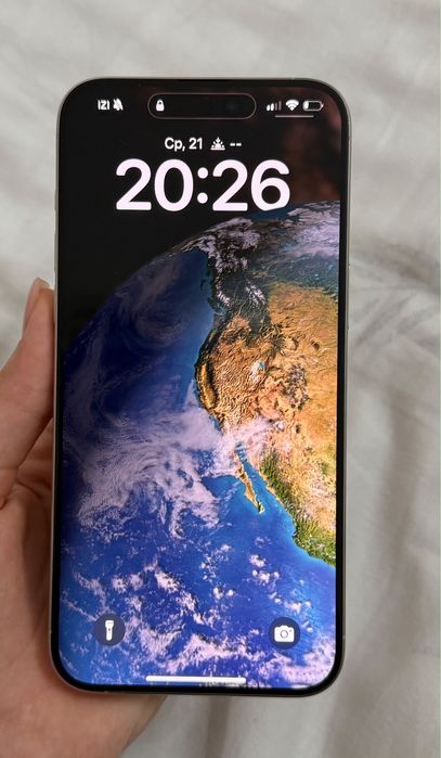 Iphone 15 pro max в идеале не вскрывался