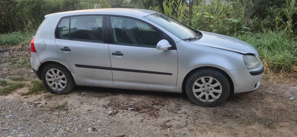 Vw golf 5 1.6fsi