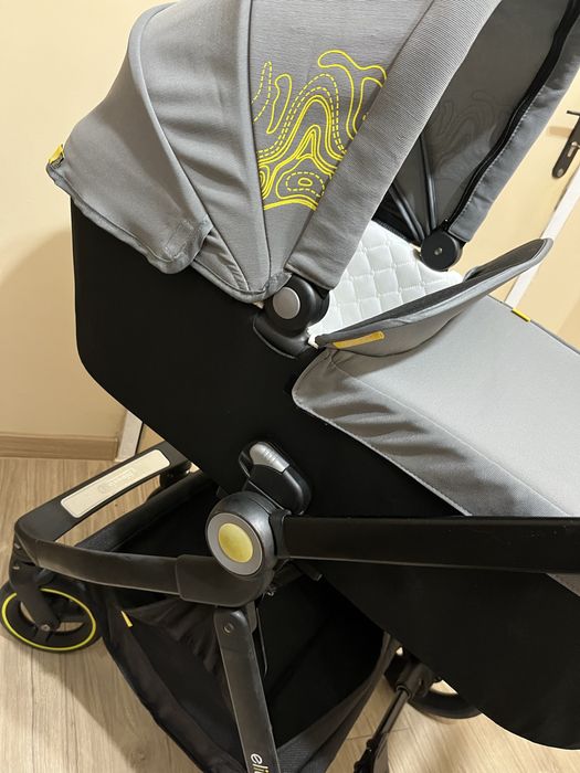 Бебешка количка Chipolino