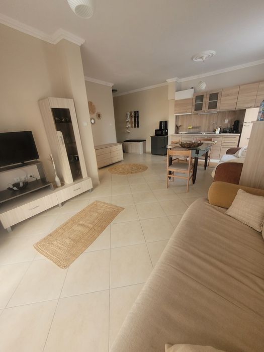 Апартамент под наем