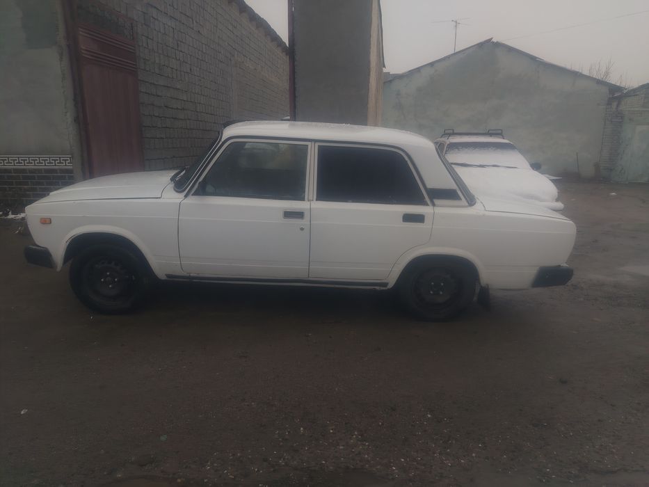 Продам ваз 2107 хорошие состояние