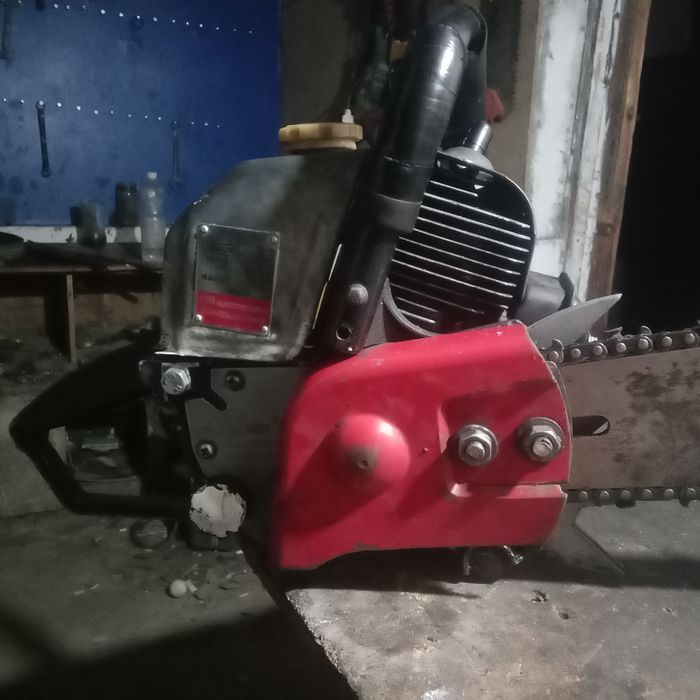 Бензопила зверь 82 куба!!!