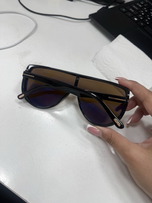 Продам очки тom ford