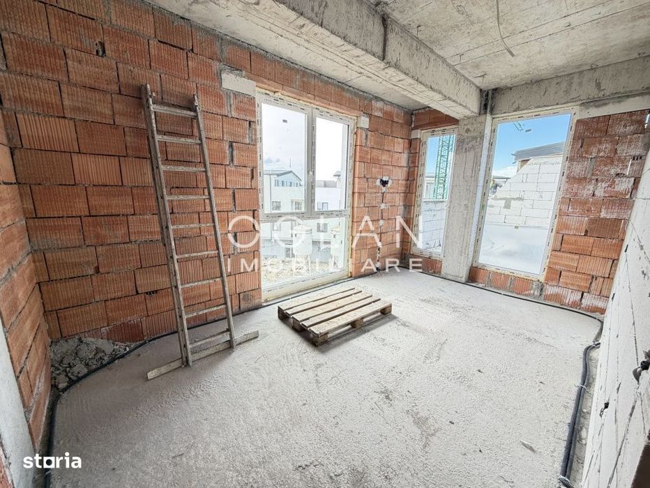Penthouse 4 cam, 106 mp + Terasa 64 mp - Selimbar