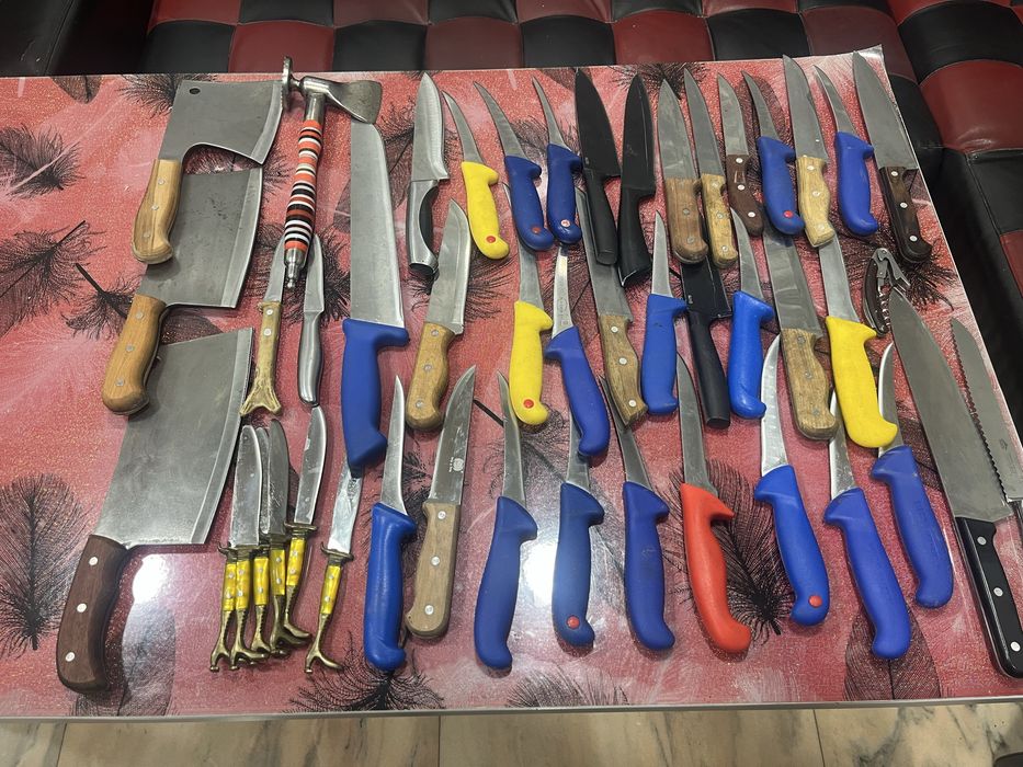 Ascutit cutite ,satare,toporase foarfeci ,forfecute