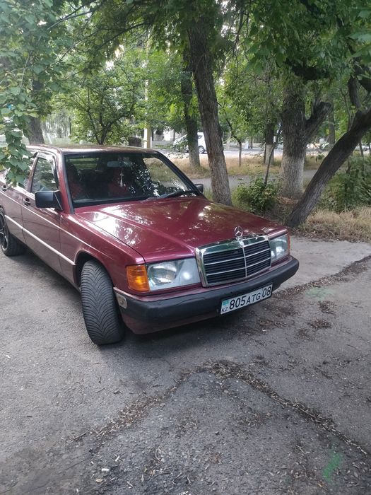 Продам: 190 Мерседес