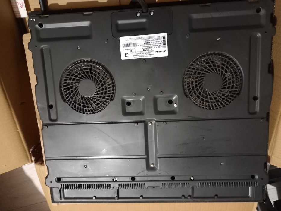 Продаётся индукционная варо ная поверхность.