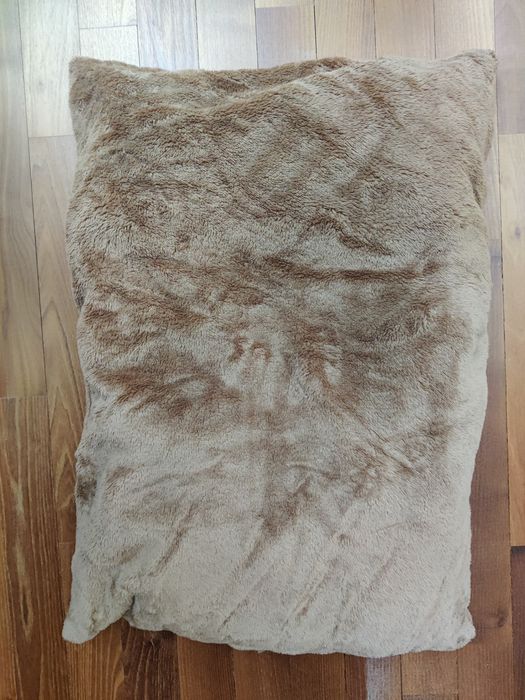 Pat pentru câini medii sau mari