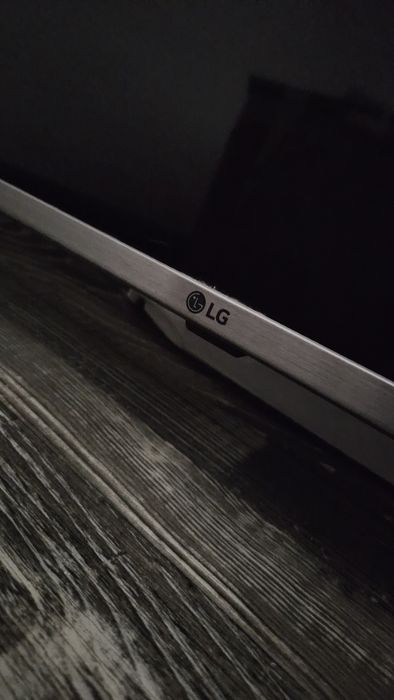 Телевизор LG smart tv