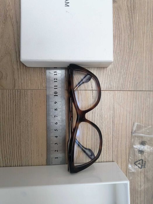 Рамки за очила Victoria Beckham VB2627 215 — подходяща за диоптрични или слънчеви стъкла