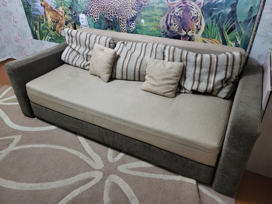 Продам диван, раскладываеься