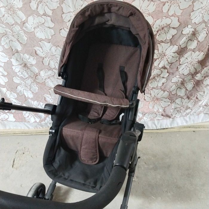 Детская коляска с автолюлькой 3в1