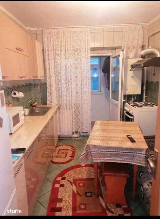 - Apartament 2 camere, confort 1 decomandat, zona Obor.