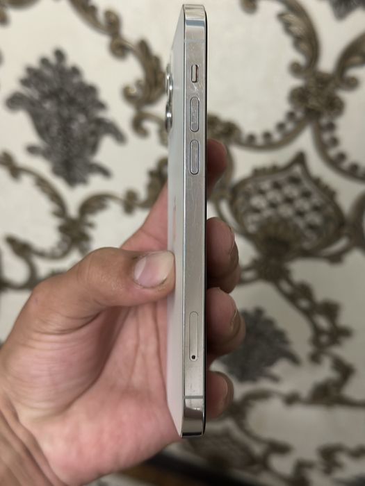 Iphone 12 pro oq 75 %