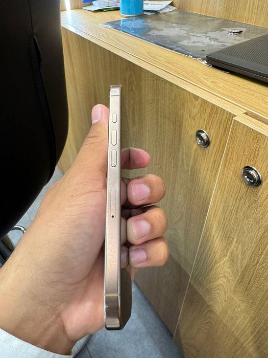 iphone 16 pro idiyal