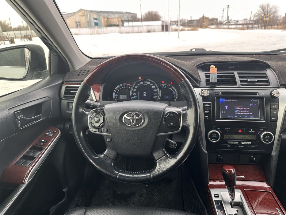 Продам toyota camry 50