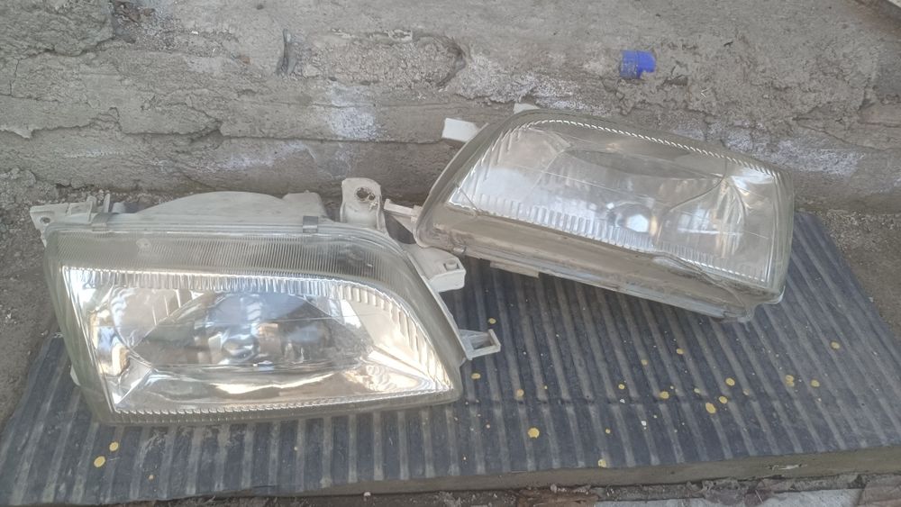 Продам фары на калдину / карина е