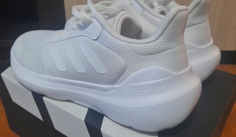 Дамски маратонки