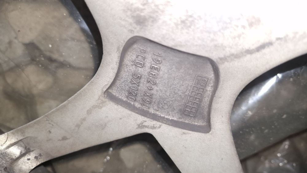 Джанти 19 с гуми 5x120 bmw
