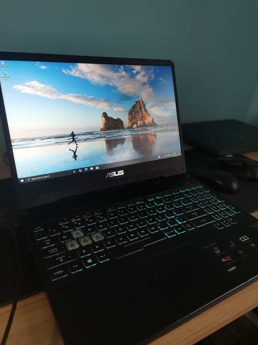 ASUS TUF FX505DD Ryzen 7, 16GB RAM, SSD 512GB, GTX 1050