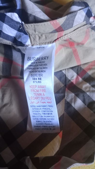 Детска рокля Burberry без забележки