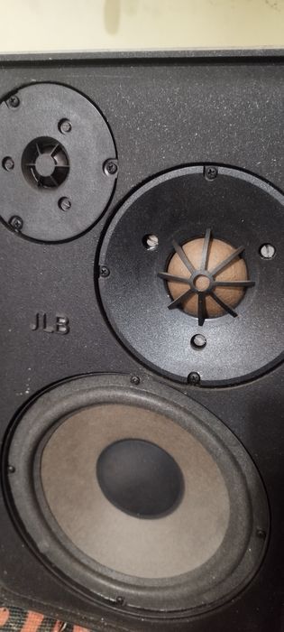 Трилентови тонколони алуминиеви 8" JA 130A