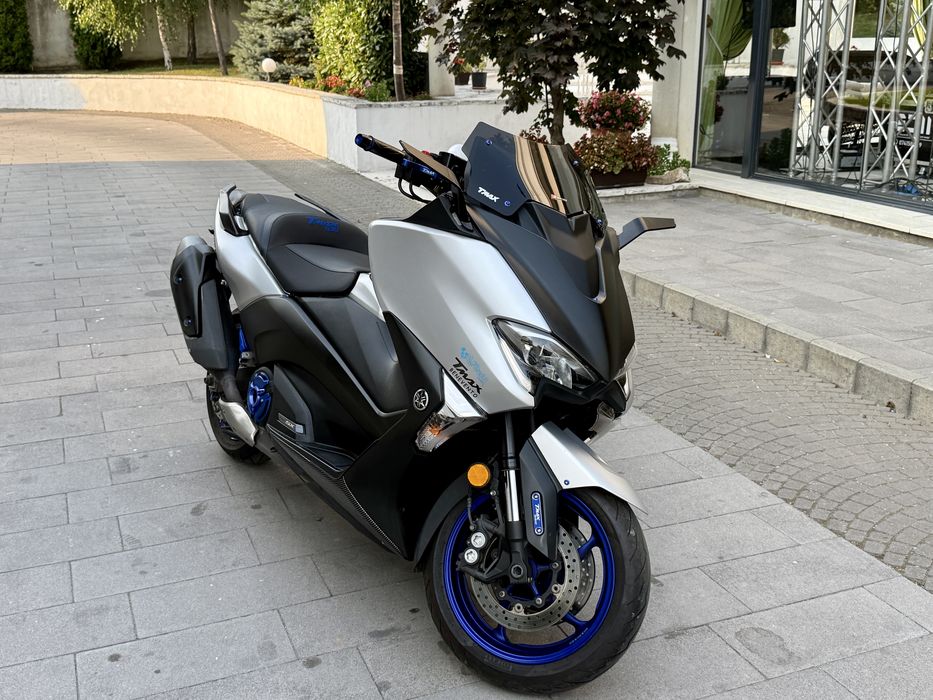 Yamaha t max 530 xs model 2018 custom