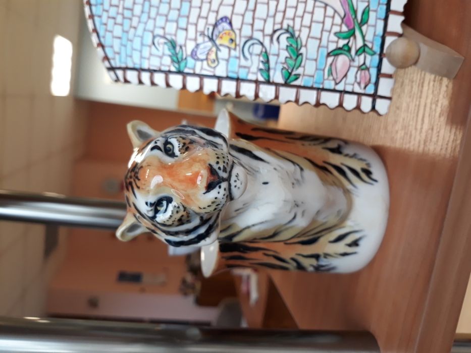 Порцеланови чаши - лъв, тигър, ягуар, панда, кон, хъски, слон, зебра
