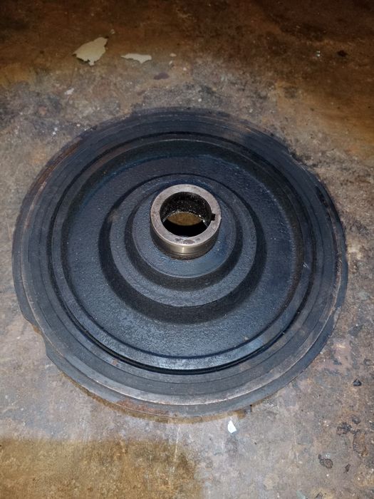 Шкиф двигателя 605 Мерседес