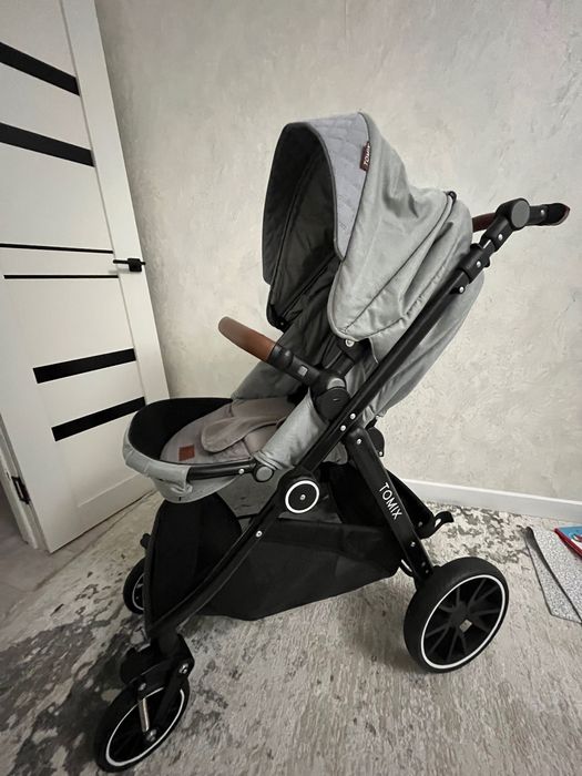 Продам коляску TOMIX 2в1 всесезонная