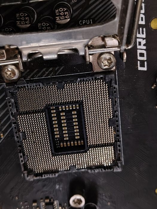 Pachet 2x MSI MPG Z390 Gaming Pro Carbon (1x WiFi) – Defecte (Pini)