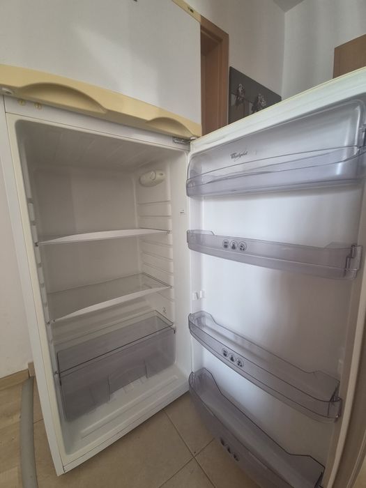 frigider cu congelator Whirlpool