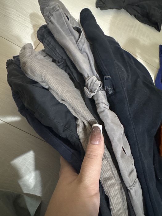 Стопка кофт и брюк на 98 размер)