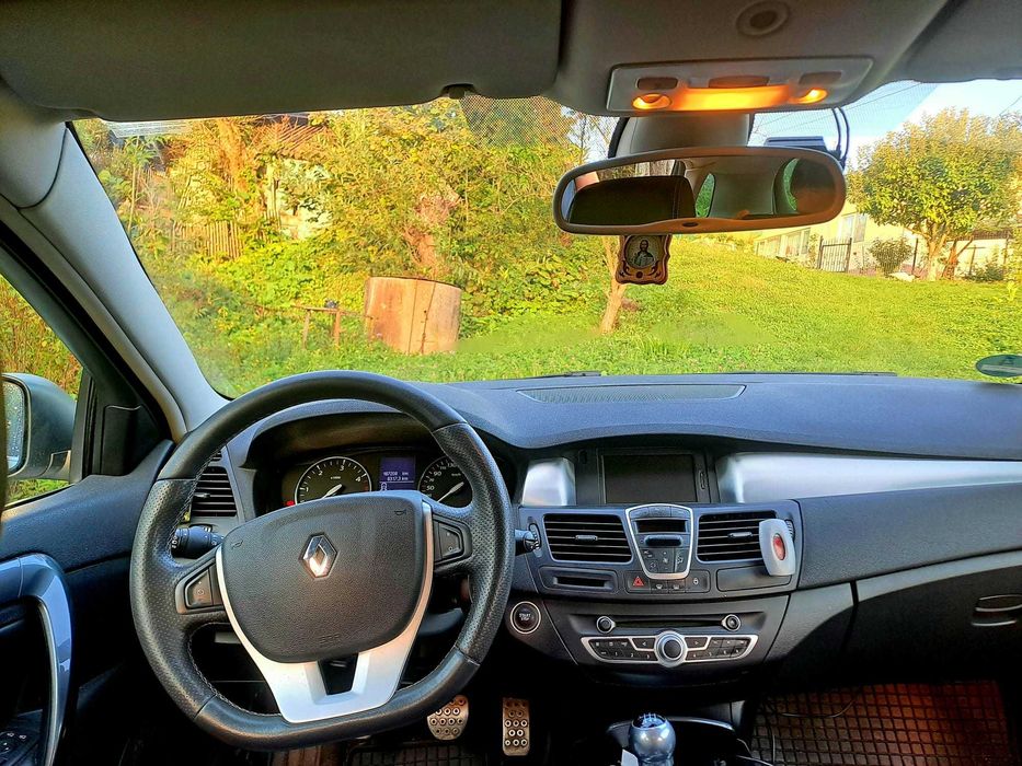 renault laguna GT break 2011