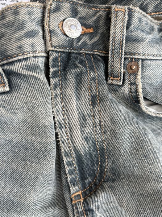 Blugi- Zara - albastri , talie medie , marimea 36 . este potrivit si pentru 34.