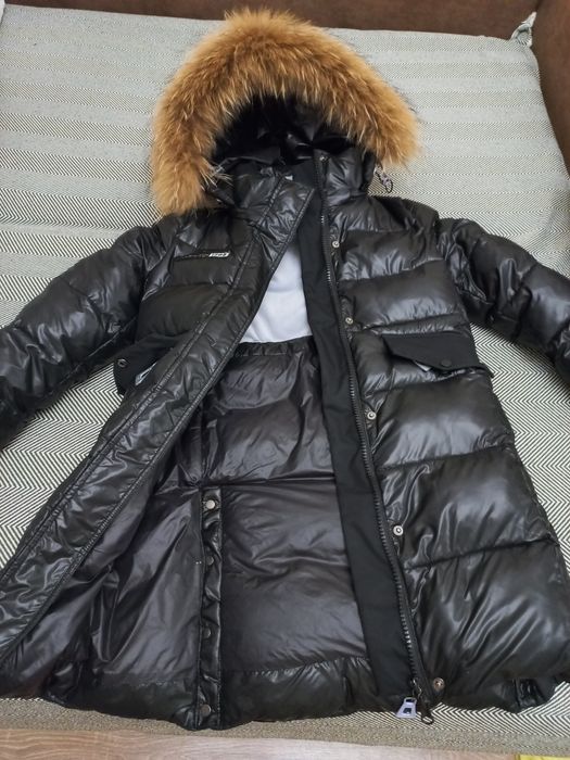 Продам детский пуховик на мальчика