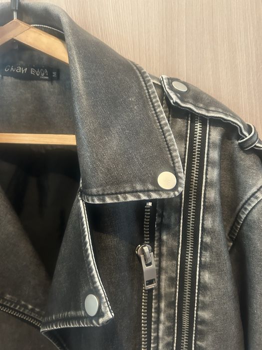 Продам куртку косуху