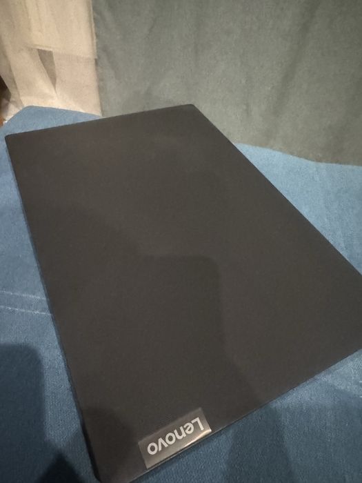 Laptop Lenovo Ideapad S145-15AST cu procesor AMD® A4 9125 pana la 2.60 GHz, 15.6", 128GB SSD, AMD Radeon R3 Graphics