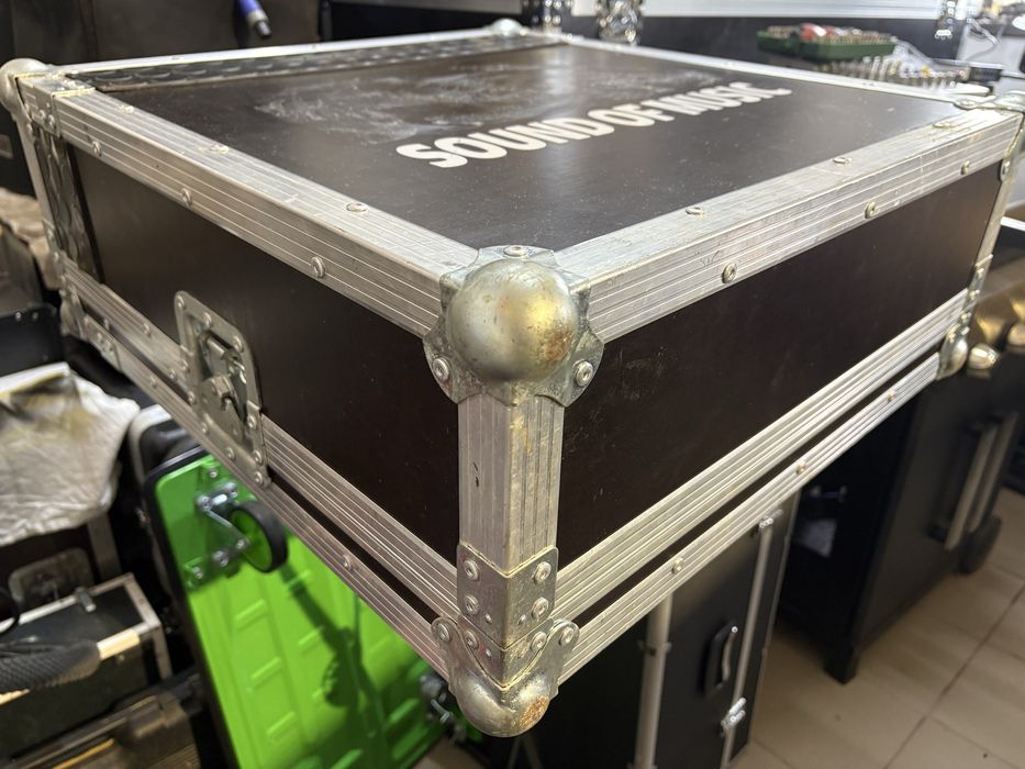 Flight case Dj / case consola Dj