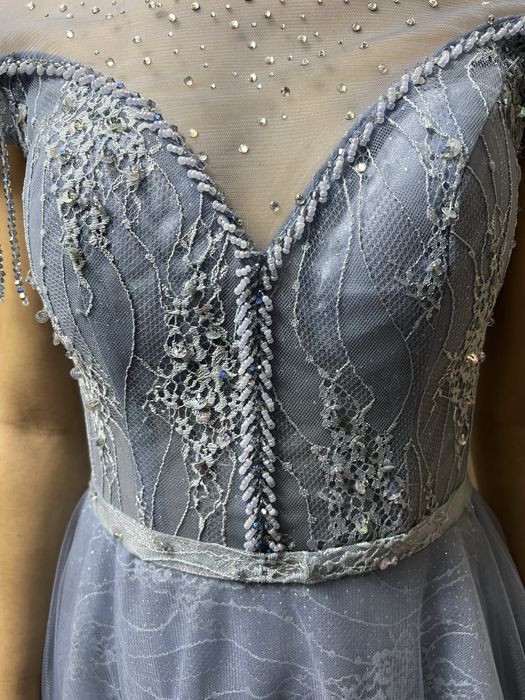 Продаю вечернее платье