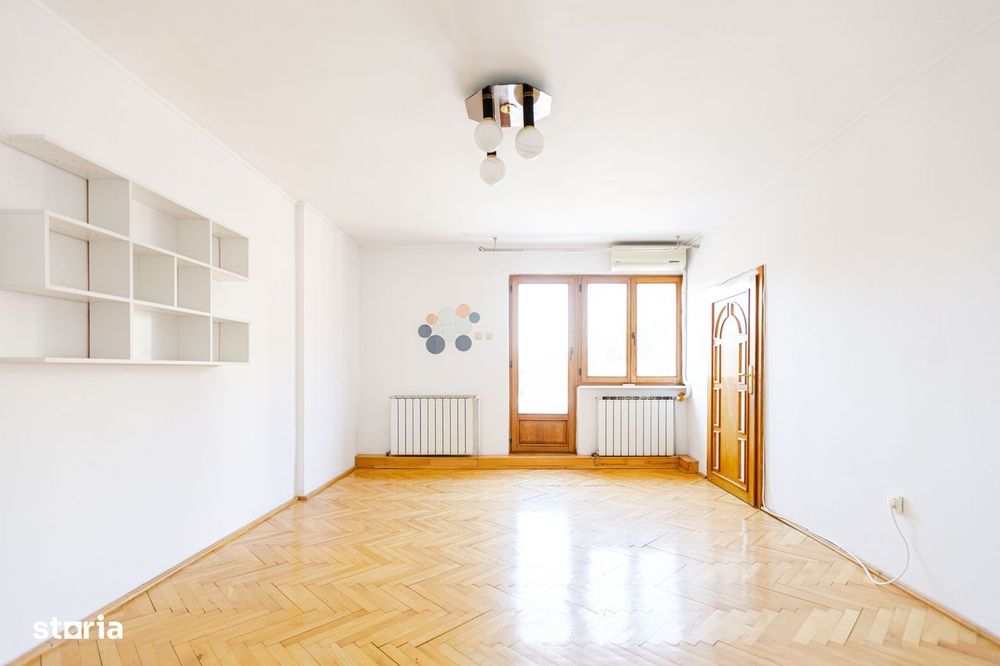 Casă cu etaj de inchiriat zona Lipovei – locuință sau spațiu pentru af