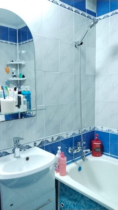 Продам 3 квартиру юго-восток