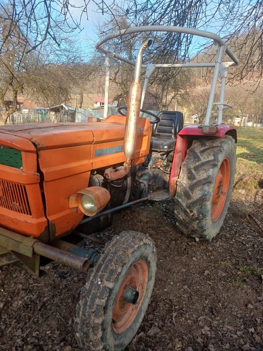 Tractor Fiat 445