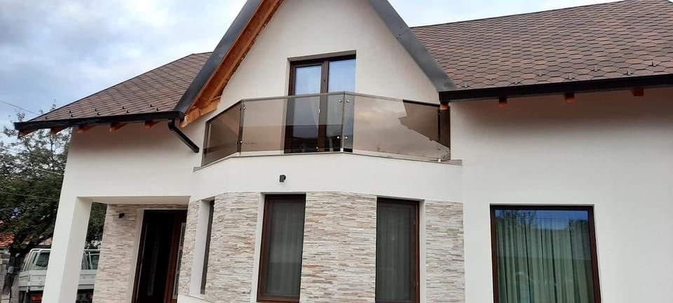 Balustrade din sticla/cabine de dus