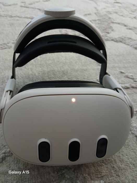 Продам Meta Quest 3