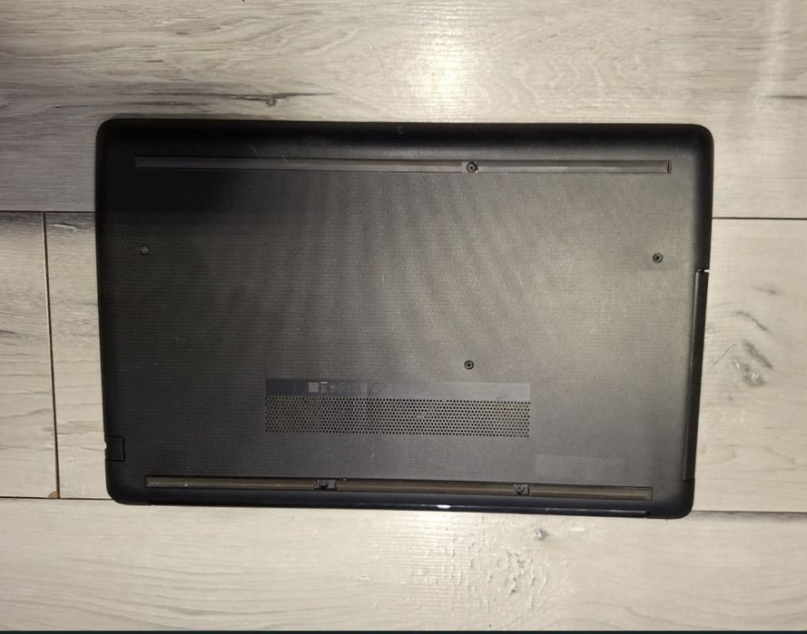 Hp 15DA-i5 8250u/8гб/256гб м.2+1TB/MX110-2гб