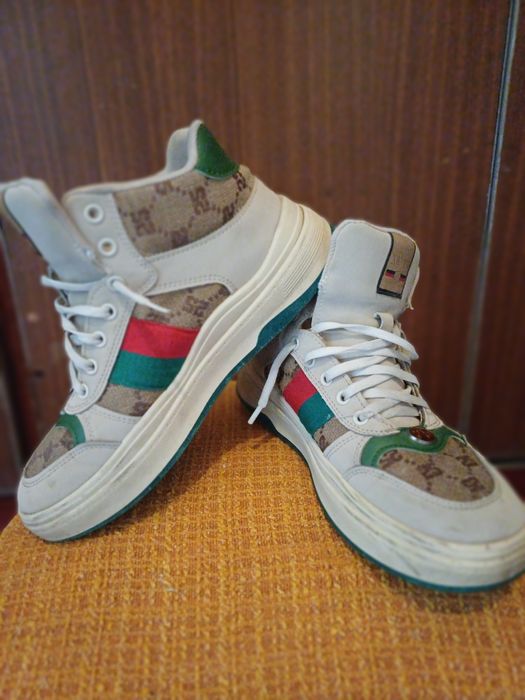 Женские кеды ,высокие ,модные .