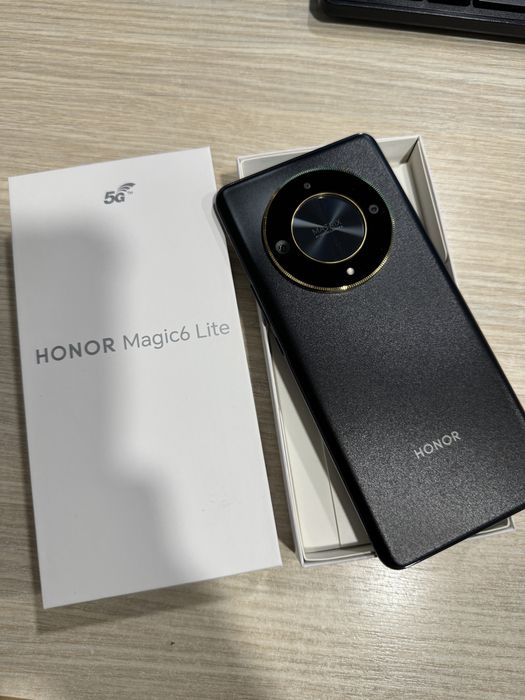 Honor Magic6 Lite, 8GB RAM, 256GB, 5G, Black, Impecabil/CA NOU!!!