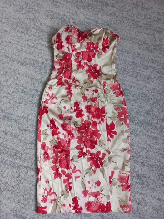 Платья вечерние б/у