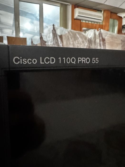 Професионален монитор Cisco 55”